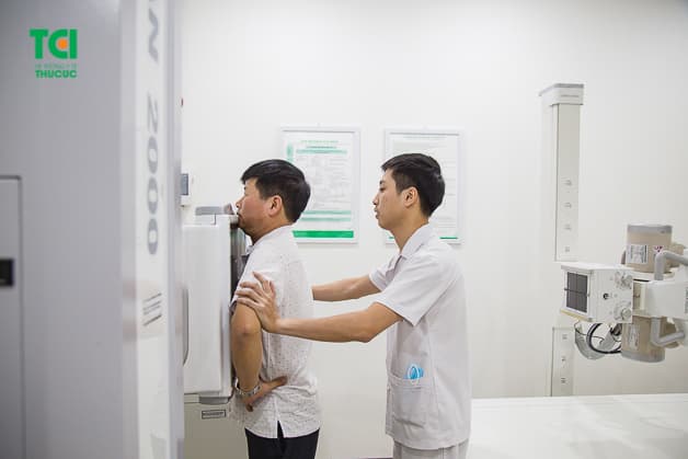 Chụp X - quang ngực thẳng giúp mọi người phát hiện sớm những bất thường trong cơ thể