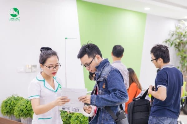 Kiểm tra sức khỏe đi nước ngoài không chỉ là một thủ tục cần thiết để hoàn thiện giấy tờ mà còn là bước kiểm tra quan trọng để đánh giá tình trạng sức khỏe