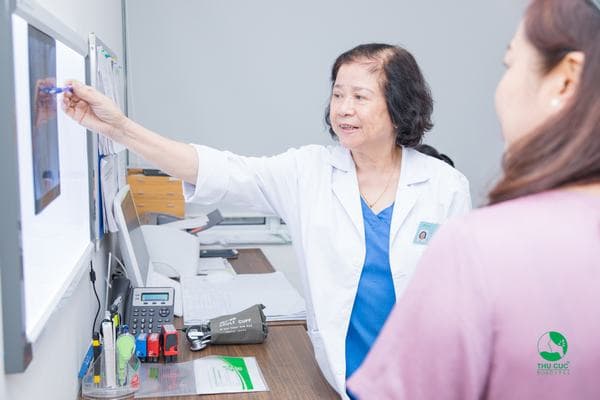 Nhiều bệnh nhân tin tưởng lựa chọn điều trị bệnh xương khớp tại Hệ thống Y tế Thu Cúc