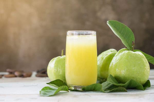 Công dụng của nước ép ổi