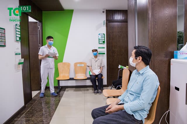 NSND Trung Anh – Khám sức khỏe