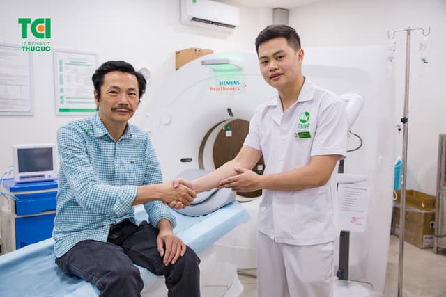 NSND Trung Anh – Khám sức khỏe