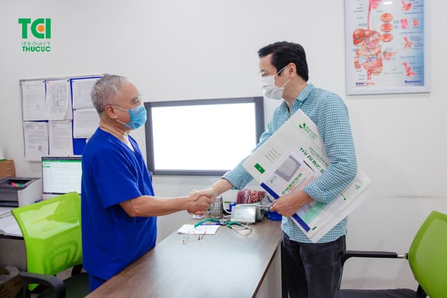 NSND Trung Anh – Khám sức khỏe