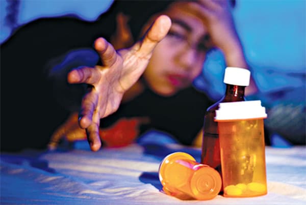 cho trẻ dùng thuốc bổ não