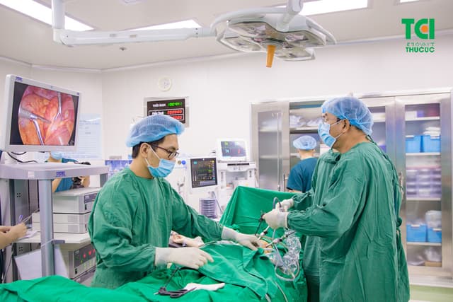 Ứng dụng công nghệ cao: Phẫu thuật ít đau, ít xâm lấn, phục hồi nhanh