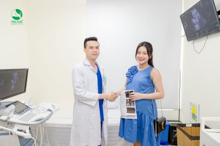 Khám thai ở 3 tháng cuối giúp mẹ phòng tránh được các biến chứng thai kỳ