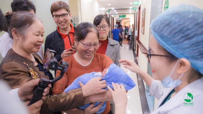  Sinh con năm 2021 tháng nào tốt