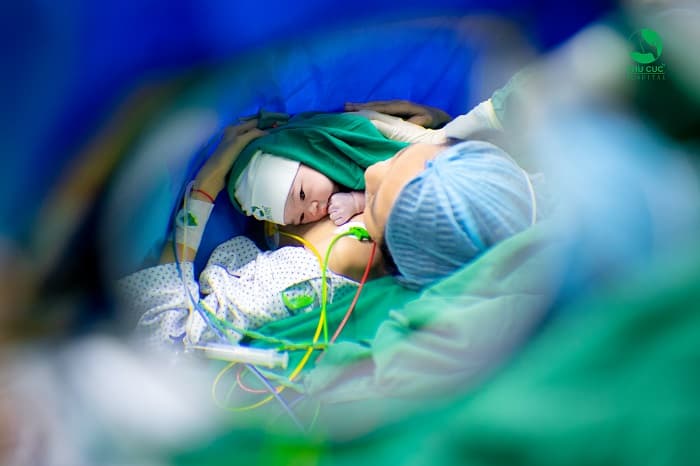 Mẹ hãy quan tâm thủ tục làm hồ sơ hưởng chế độ thai sản để đảm bảo được quyền lợi của mình mẹ nhé