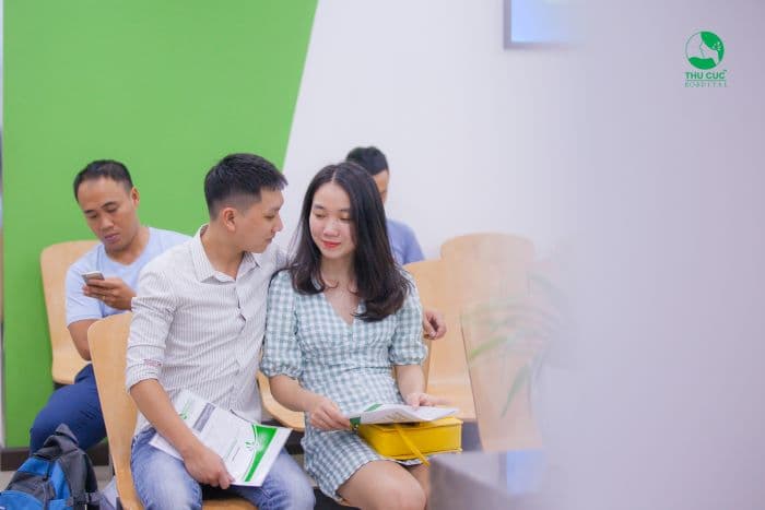 Để quá trình chữa vô sinh đạt hiệu quả hai vợ chồng cần lưu ý lựa chọn cơ sở y tế đảm bảo, bác sĩ chuyên môn cao