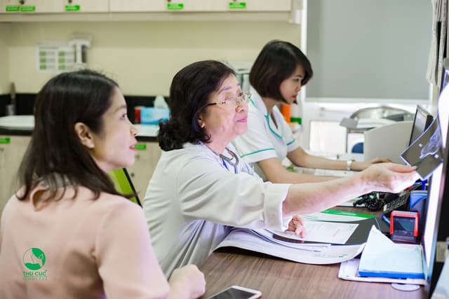 Giải đáp thắc mắc: Khám phụ khoa có đau không?