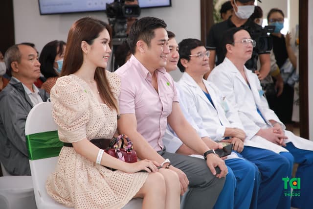 Hội đàm chuyên gia: Chấm dứt nỗi đau kéo dài