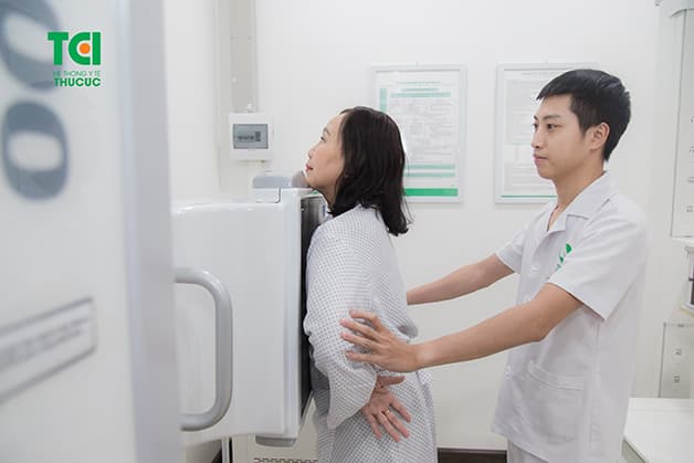 Chẩn đoán hình ảnh bằng X-quang trong khám sức khỏe