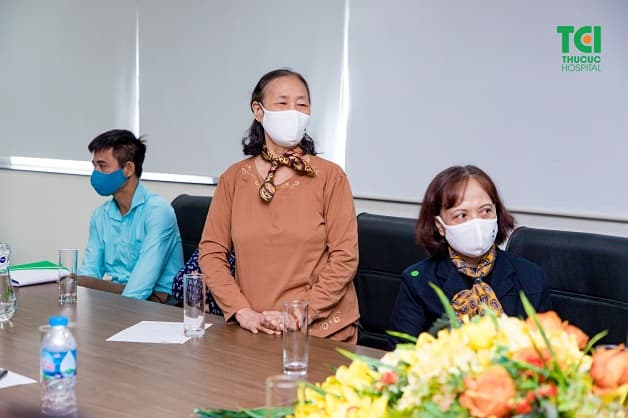 Khách tham gia Tư vấn được trao đổi và giải đáp trực tiếp từ Chuyên gia tiêu hóa