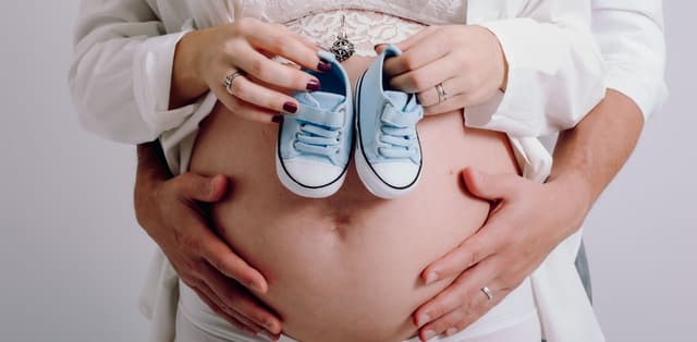 Những dấu hiệu chuyển dạ sắp sinh mẹ bầu cần biết