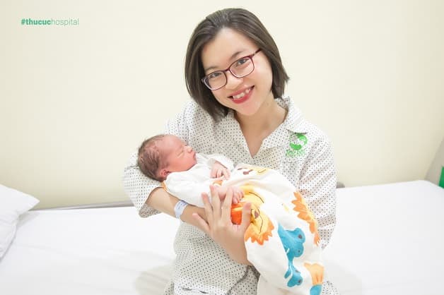 Sản phụ sau sinh tại bệnh viện ĐKQT Thu Cúc