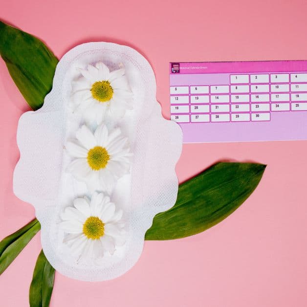 Phân biệt máu báo có thai và máu kinh