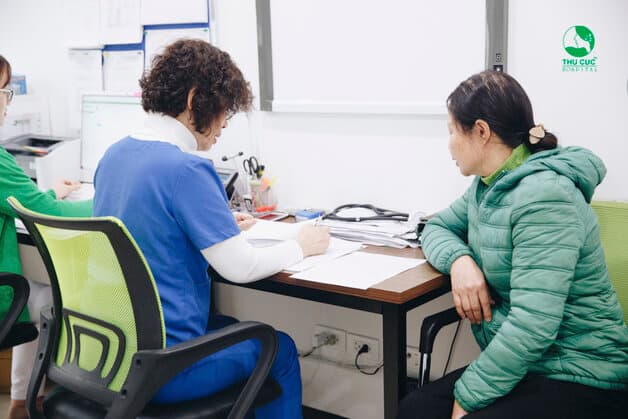 u nang buồng trứng ác tính