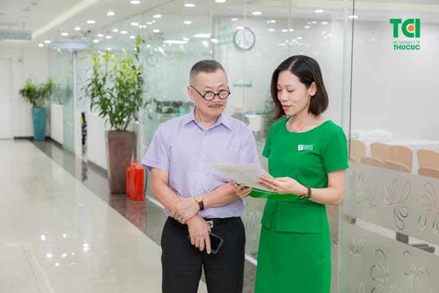 NSƯT Trần Đức khám sức khỏe tại Hệ thống Y tế Thu Cúc