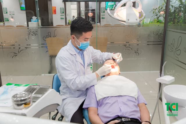 NSƯT Trần Đức khám sức khỏe tại Hệ thống Y tế Thu Cúc