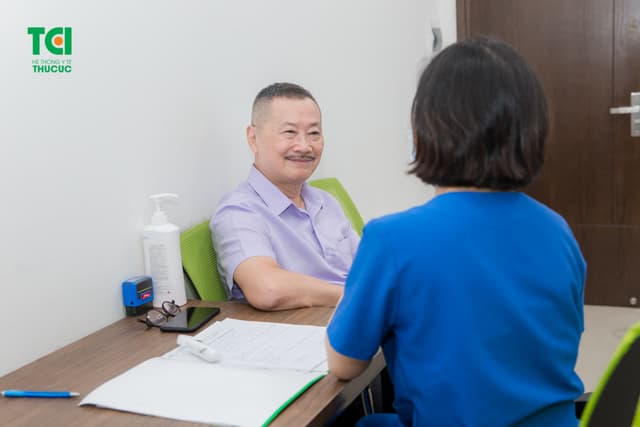 NSƯT Trần Đức khám sức khỏe tại Hệ thống Y tế Thu Cúc