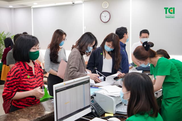 Trường ĐH Anh quốc Việt Nam (BUV) khám sức khỏe