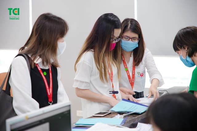 Trường ĐH Anh quốc Việt Nam (BUV) khám sức khỏe