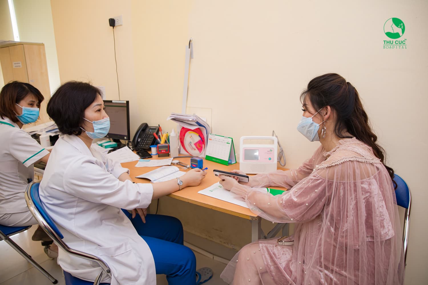 Khám sức khoẻ định kỳ vô cùng quan trọng để chị em sớm phát hiện ra bệnh lý mắc phải để có được bác sĩ tư vấn hướng điều trị