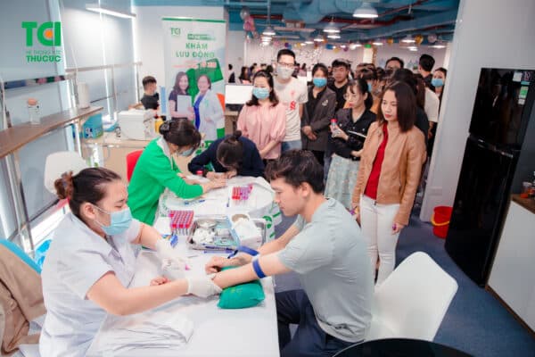 kiểm tra sức khỏe doanh nghiệp 