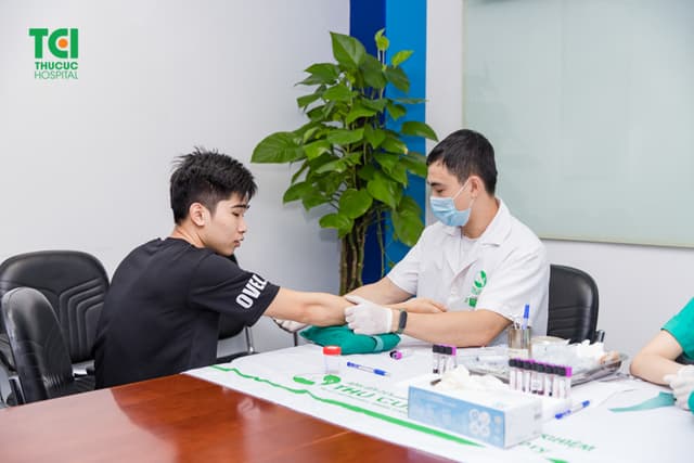 Khám sức khỏe Công ty cổ phần đầu tư &amp; thương mại dịch vụ viễn thông Việt Vương