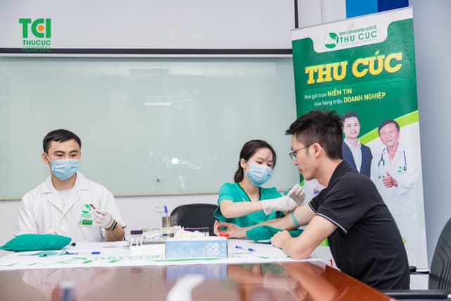 Khám sức khỏe Công ty cổ phần đầu tư &amp; thương mại dịch vụ viễn thông Việt Vương
