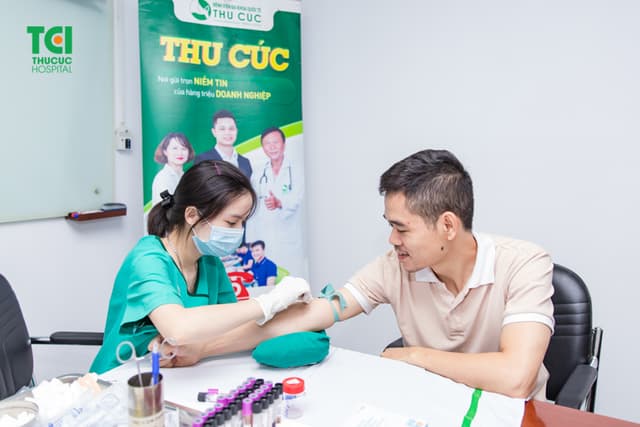 Khám sức khỏe Công ty cổ phần đầu tư &amp; thương mại dịch vụ viễn thông Việt Vương