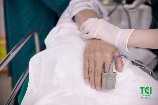 Khách hàng khám tổng quát và TSUT toàn diện nâng cao VIP 7