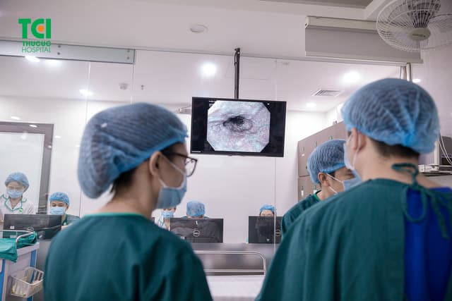 Khách hàng khám tổng quát và TSUT toàn diện nâng cao VIP 7