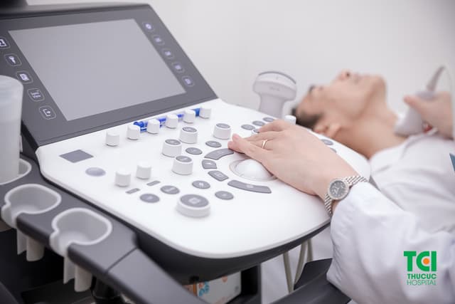 Khách hàng khám tổng quát và TSUT toàn diện nâng cao VIP 7