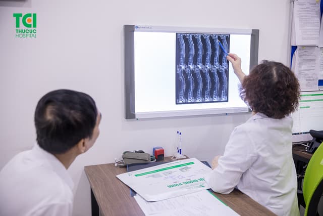 Khách hàng khám tổng quát và TSUT toàn diện nâng cao VIP 7