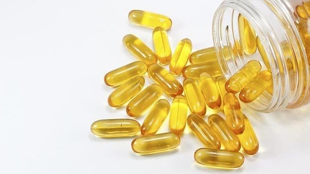 Điều trị viêm loét đại tràng: Bác sĩ có thể kê đơn các loại vitamin tổng hợp cụ thể giúp bạn đủ nước và tăng cường hệ miễn dịch.