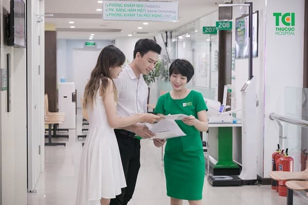 kiểm tra sức khỏe trước khi kết hôn