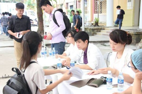 quy định Khám sức khỏe ở trường đại học