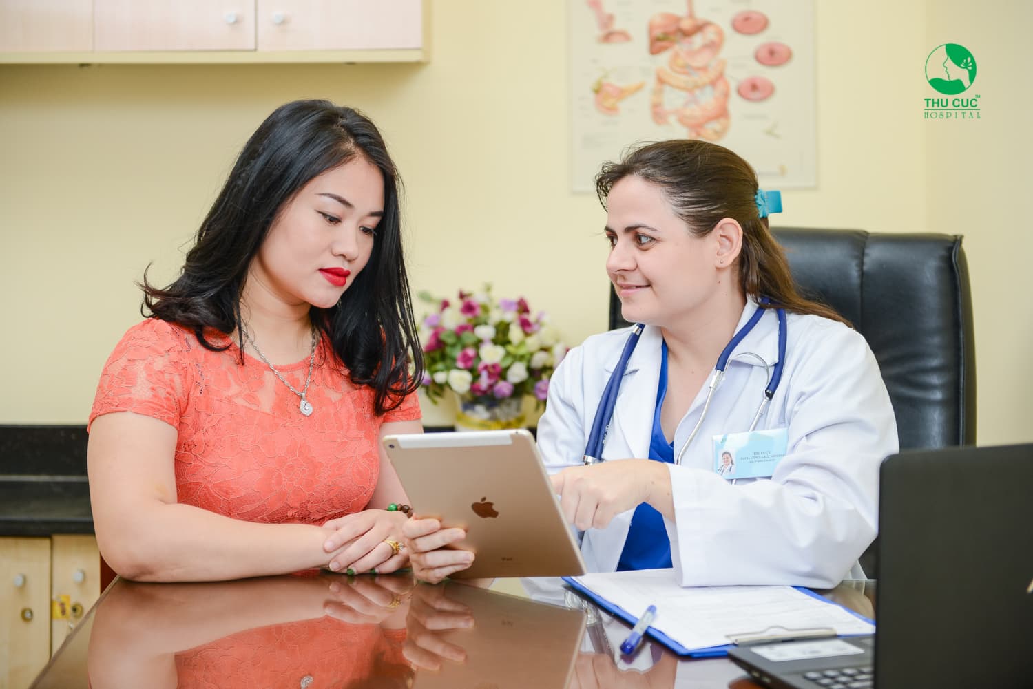 Bạn cần siêu âm khi có dấu hiệu bất thường của cơ thể như bướu cổ, sưng cổ