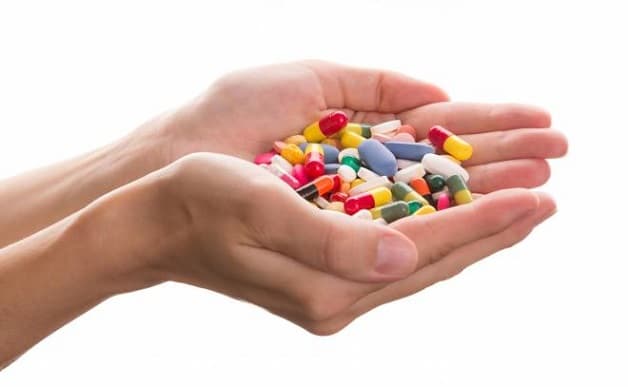 Điều trị bệnh viêm đại tràng bằng thuốc