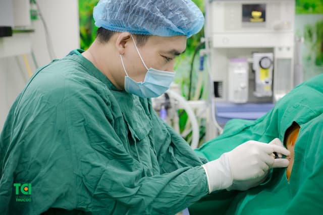 Hành trình đón con trai đầy hạnh phúc của mẹ Trần Thị Lương