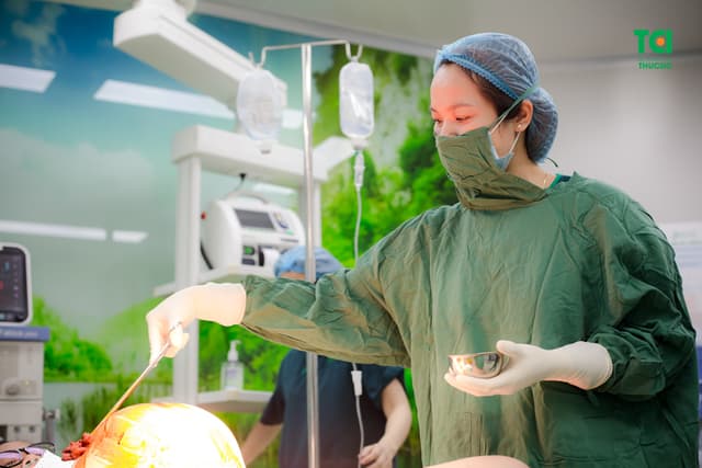 Hành trình đón con trai đầy hạnh phúc của mẹ Trần Thị Lương