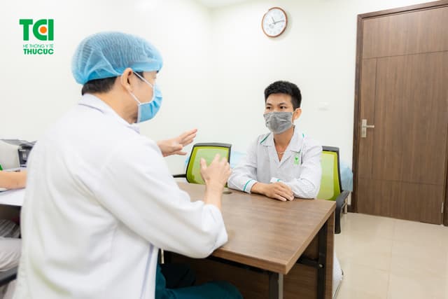 Tán sỏi ngoài cơ thể không đau, không mổ, không nằm viện