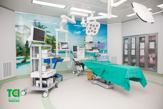 Hệ thống phòng mổ vô khuẩn một chiều hiện đại