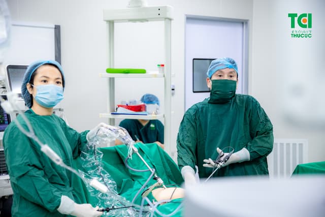 Hệ thống phòng mổ vô khuẩn một chiều hiện đại