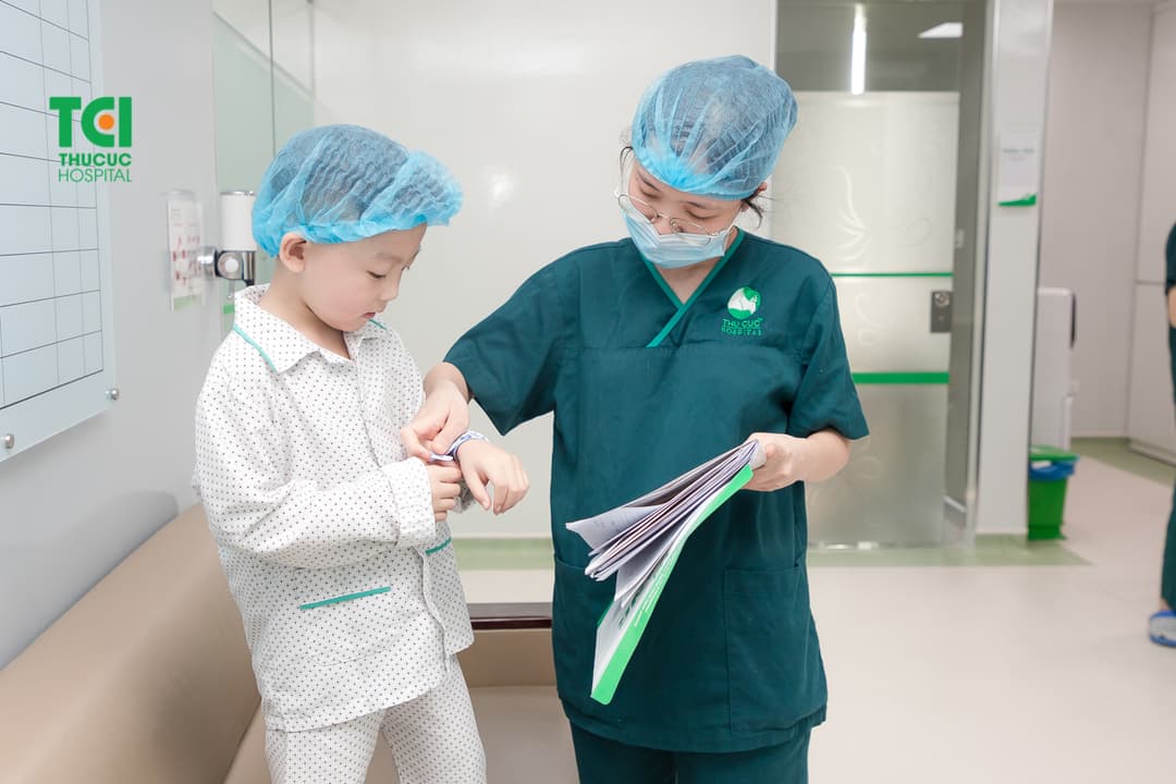 Phẫu thuật Amidan cho trẻ nhỏ