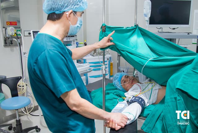 Tán sỏi công nghệ cao ít xâm lấn, sạch sỏi nhanh, êm ái