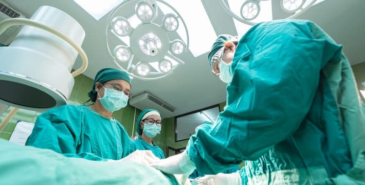 Cắt bao quy đầu như thế nào và cần lưu ý gì sau khi cắt?