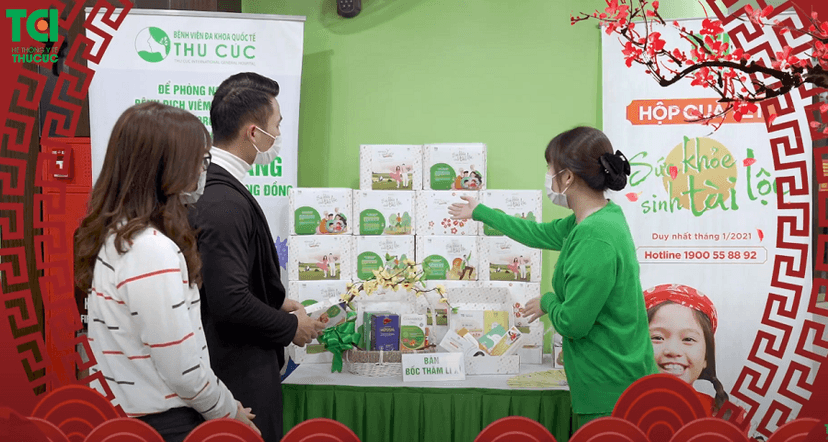 Hệ thống Thu Cúc TCI lần đầu ra mắt bộ sưu tập Hộp quà Tết