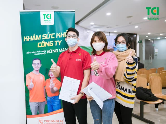 Khám sức khỏe công ty Mor &amp; SpaceShare tại Thu Cúc